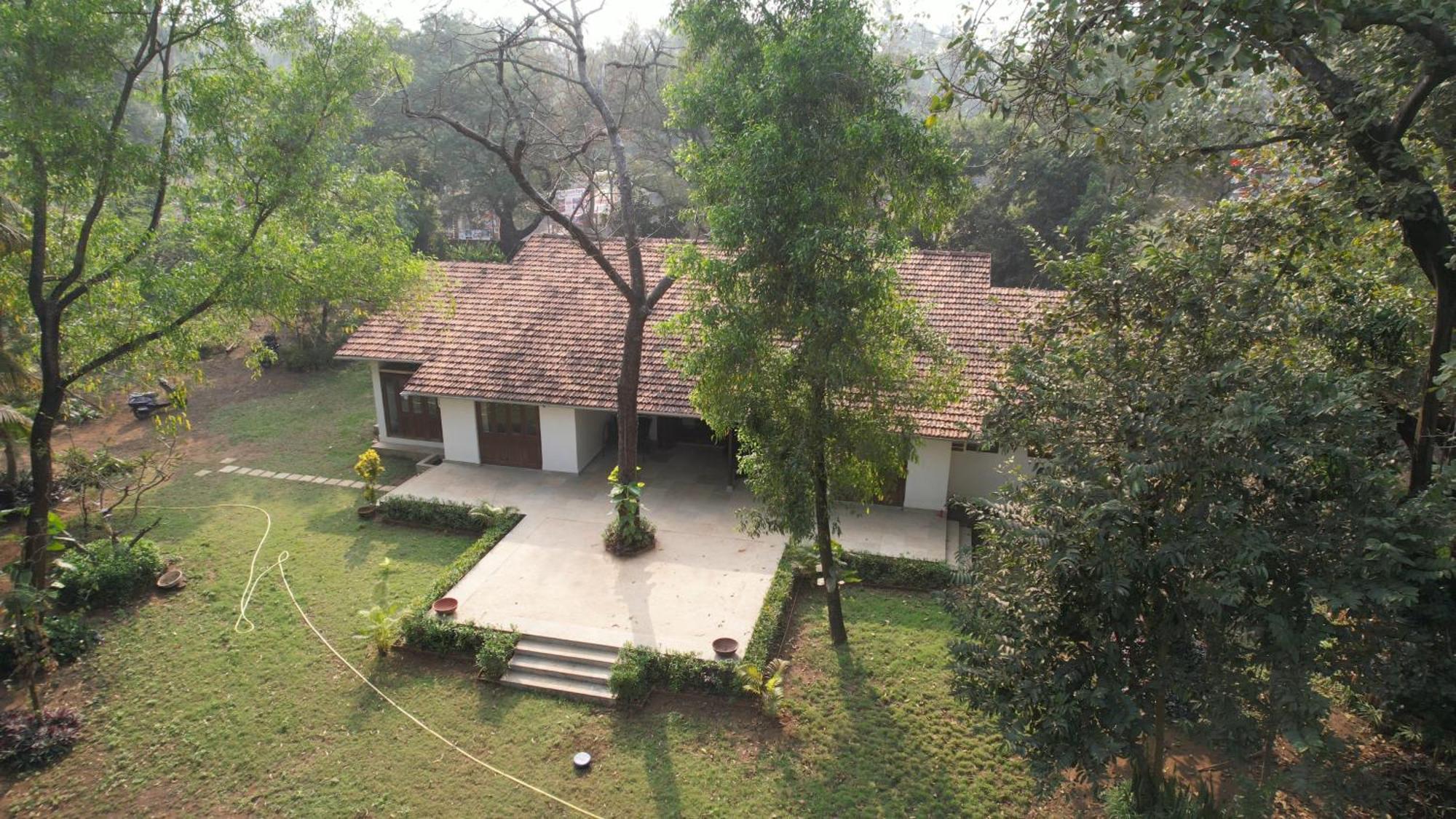 Banyan House - Luxurious 4 Bedroom Villa On One Acre, Near The Beach Нагаон Экстерьер фото